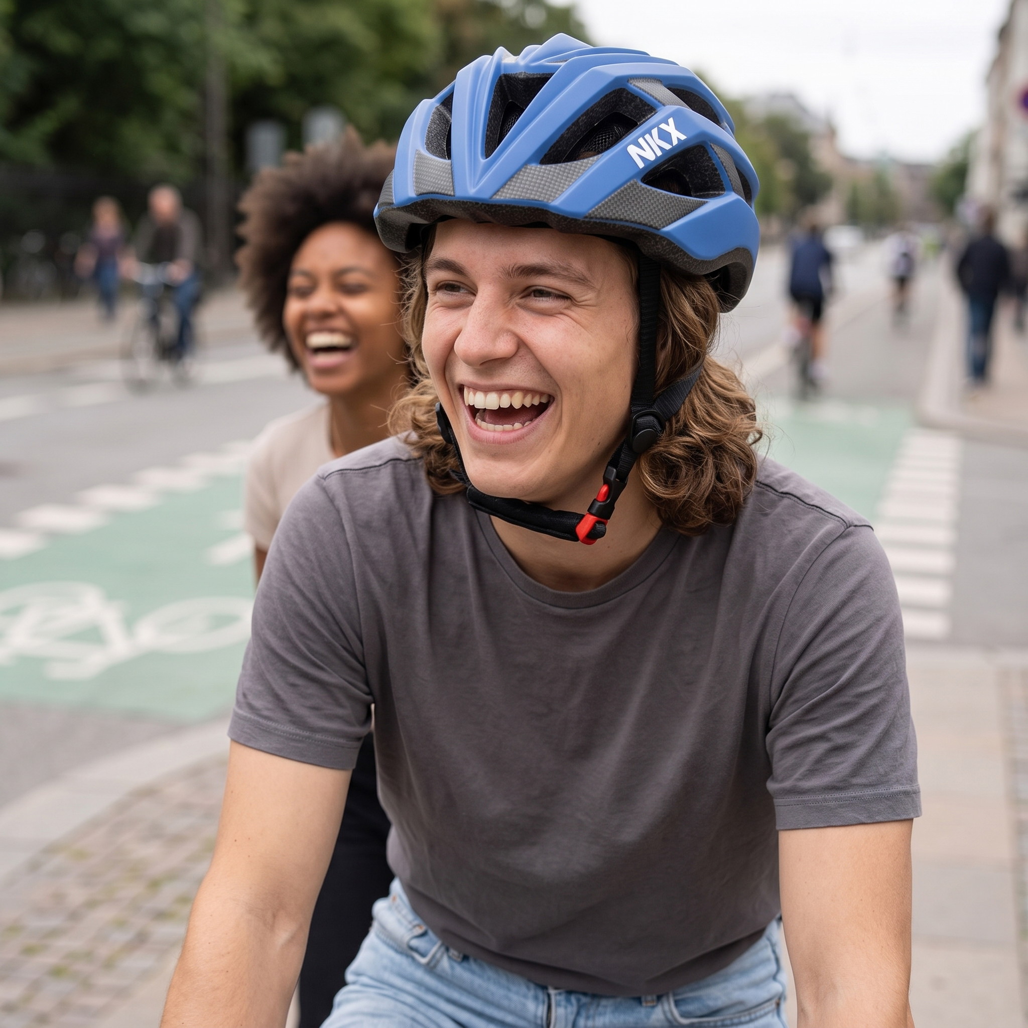 Casco de Bicicleta NKX Racer Pro