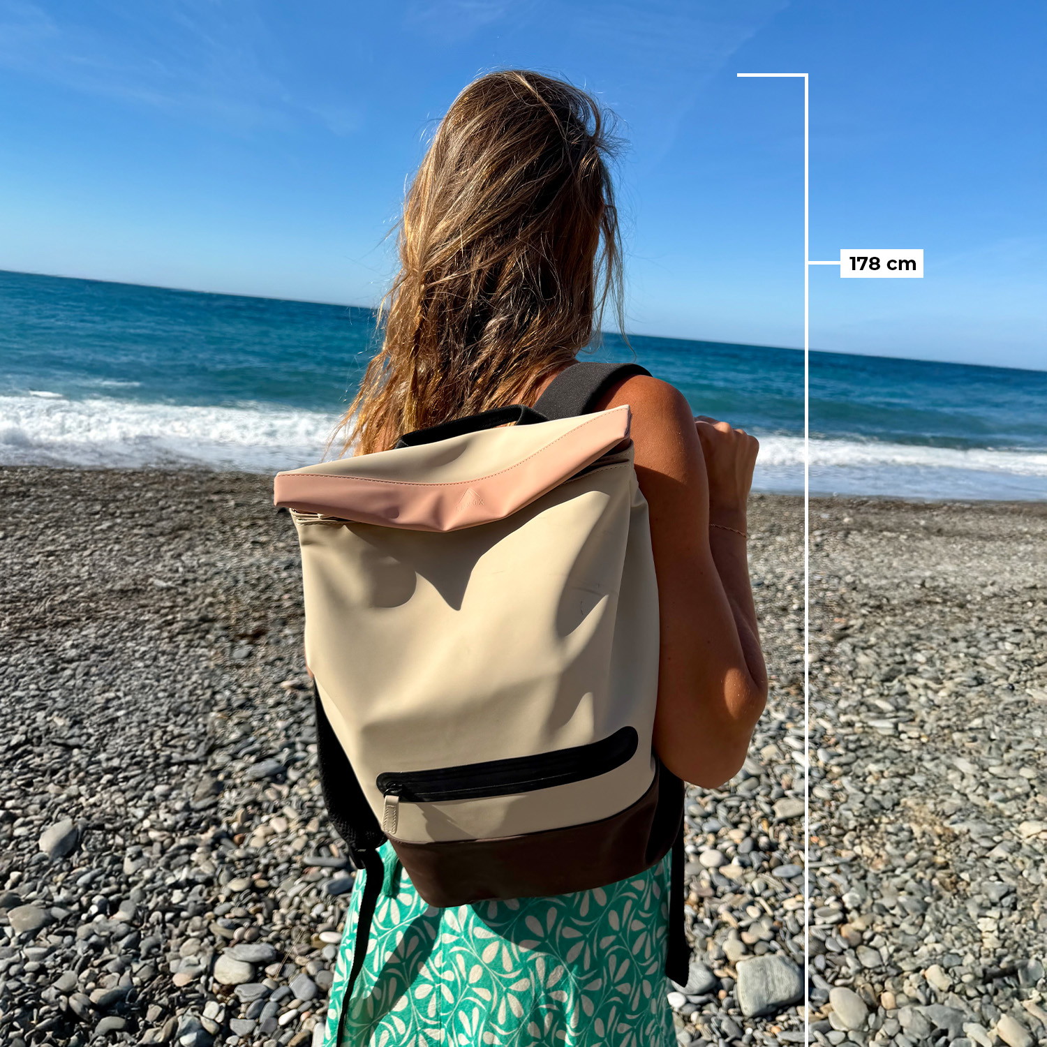 Annox Liteday 13.5L - Mochila diaria ligera y moderna con compartimento para portátil