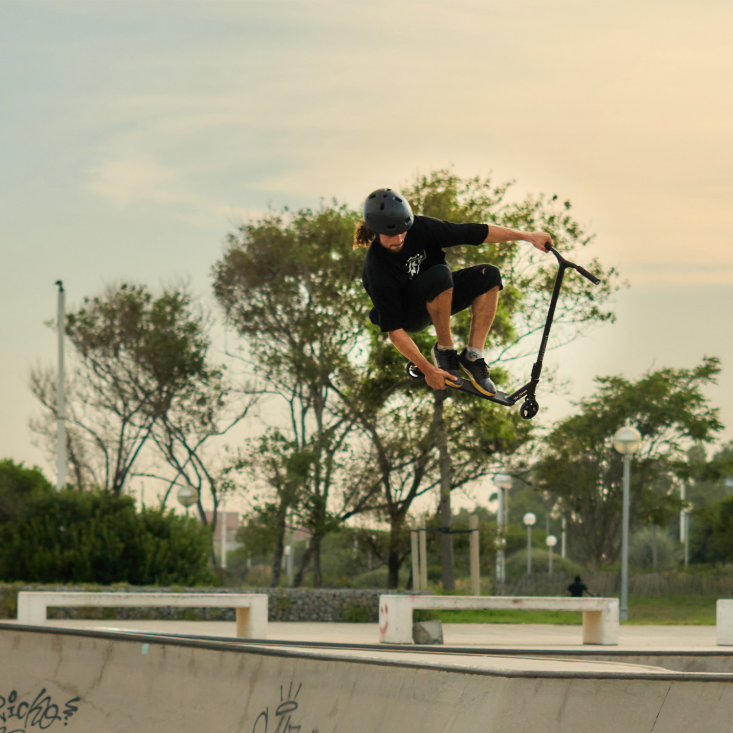 NKD RIZZ Patinete Acrobático