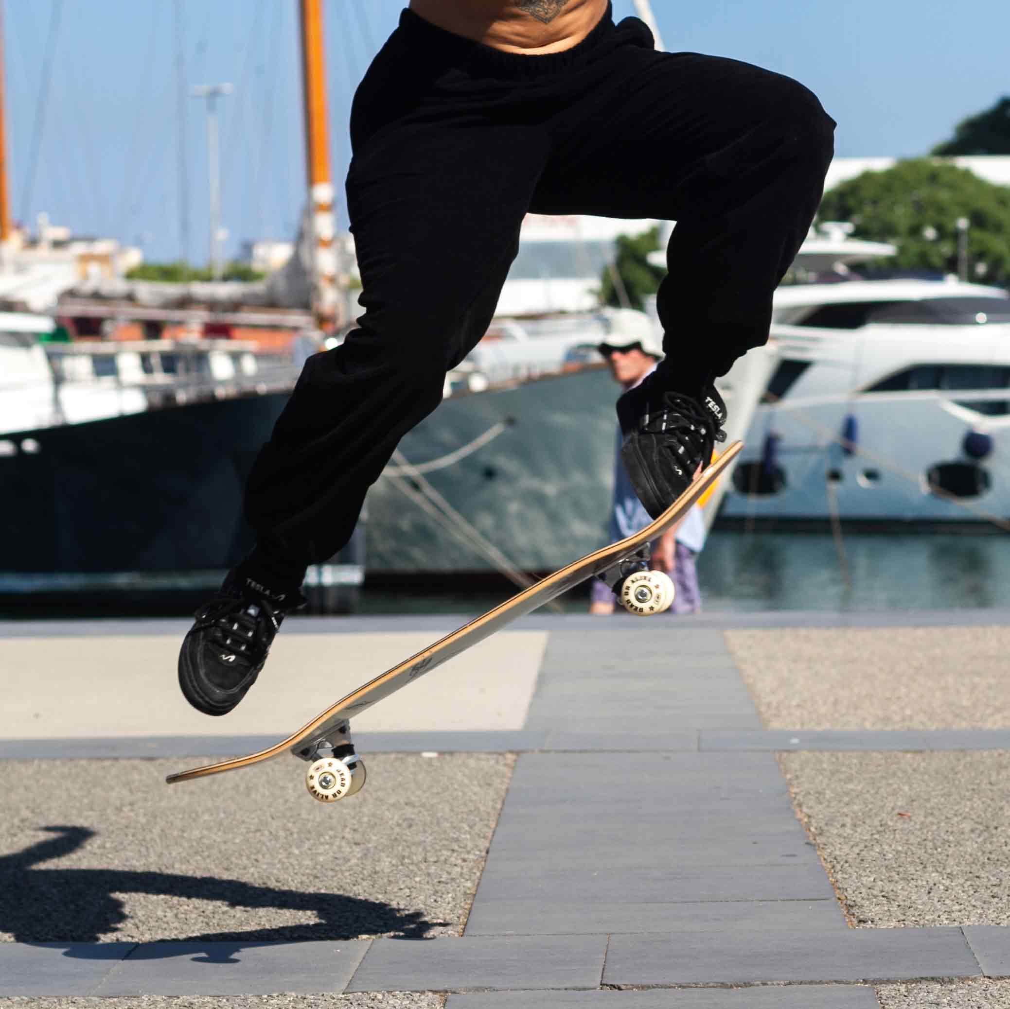 Patineta NKX Wanted