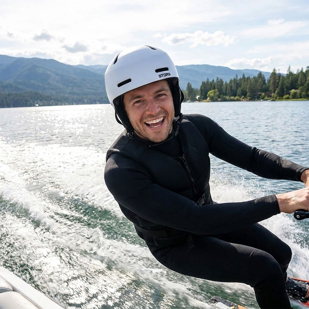 Casco Pro para Deportes Acuáticos Story EVO