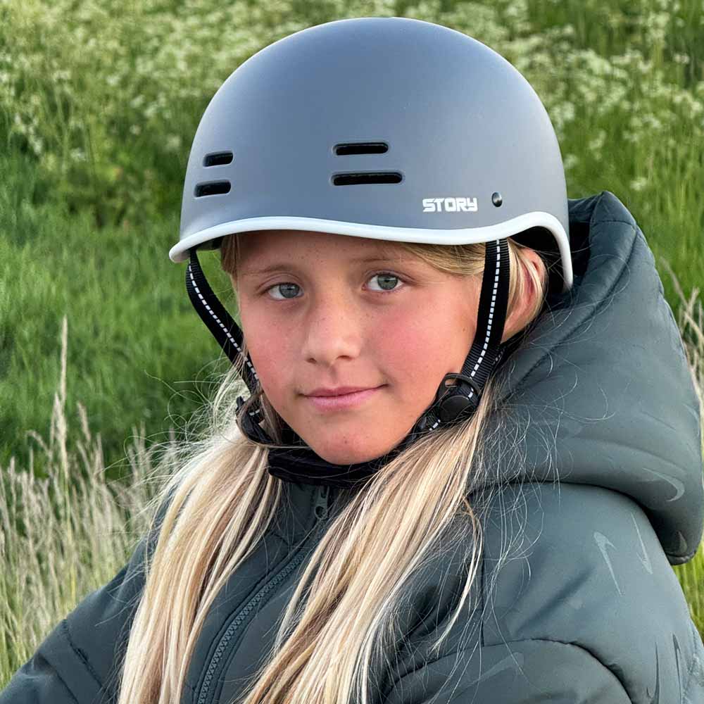 Casco certificado Story Retro