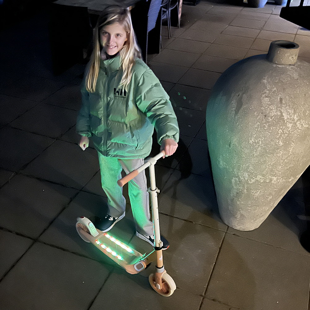 Scooter plegable LED Story Light Deluxe