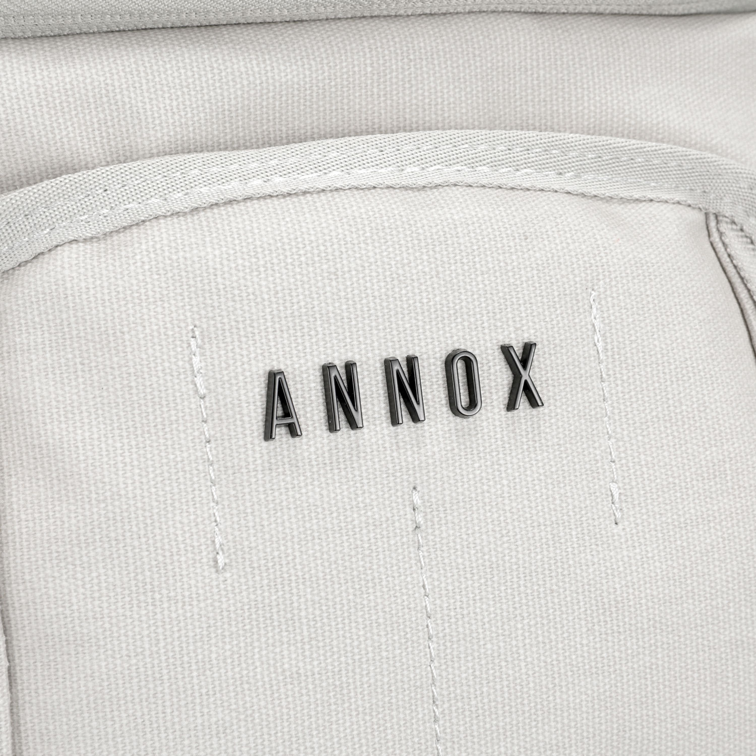 Mochila Annox Vault 28L - A prueba de agua para esquiar, hacer deporte y viajar