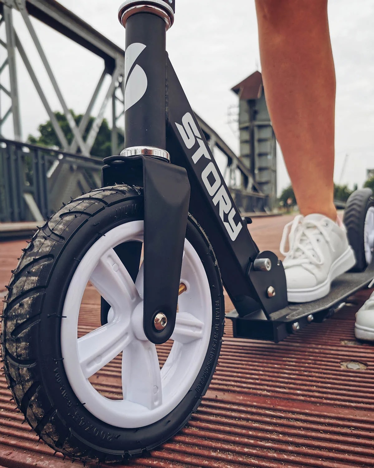 Scooter de empuje plegable Story Civic Comfort Air-wheels