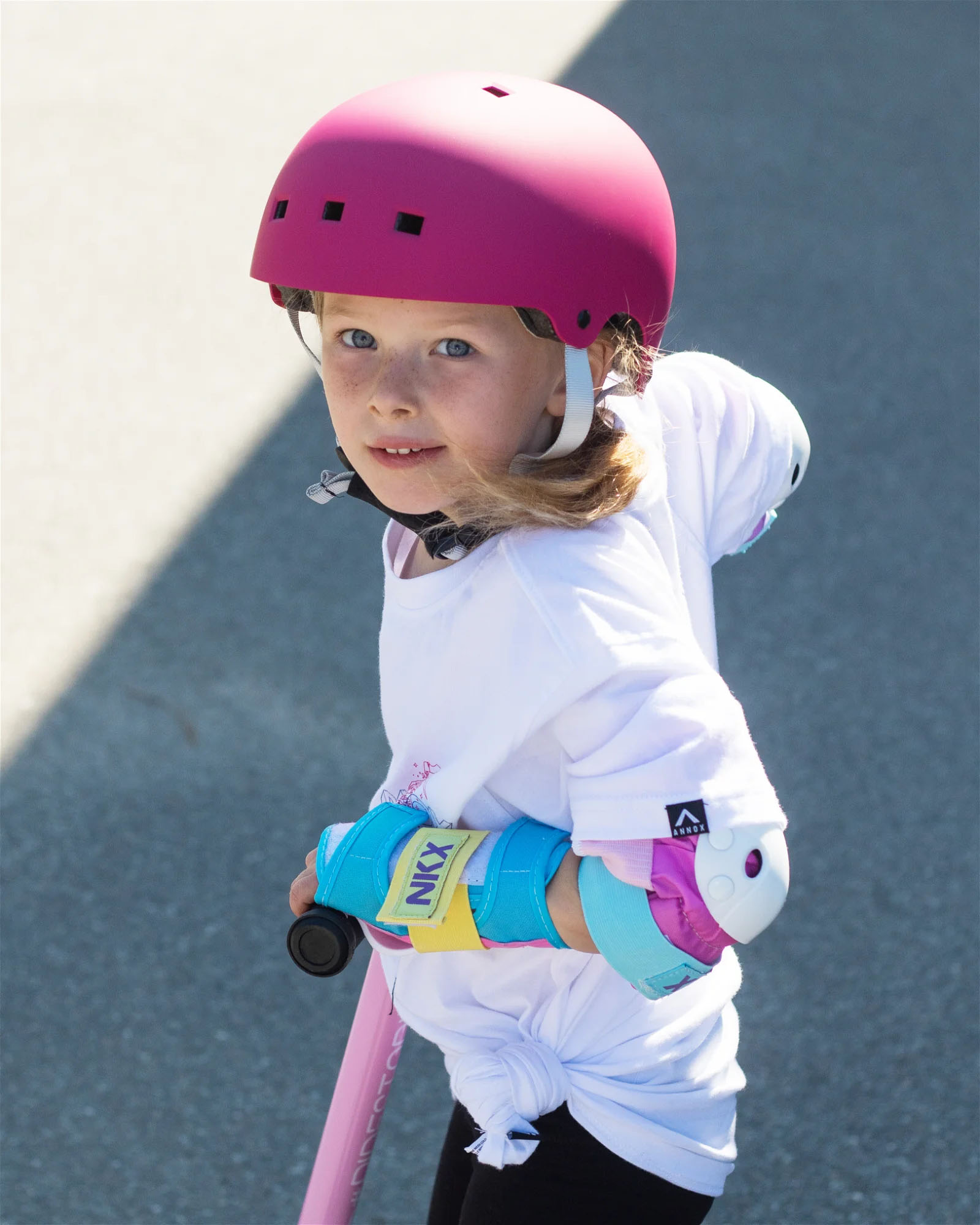 NKX Kids 3-Pack Pro Protective Gear - Rodilleras, Muñequeras y Coderas