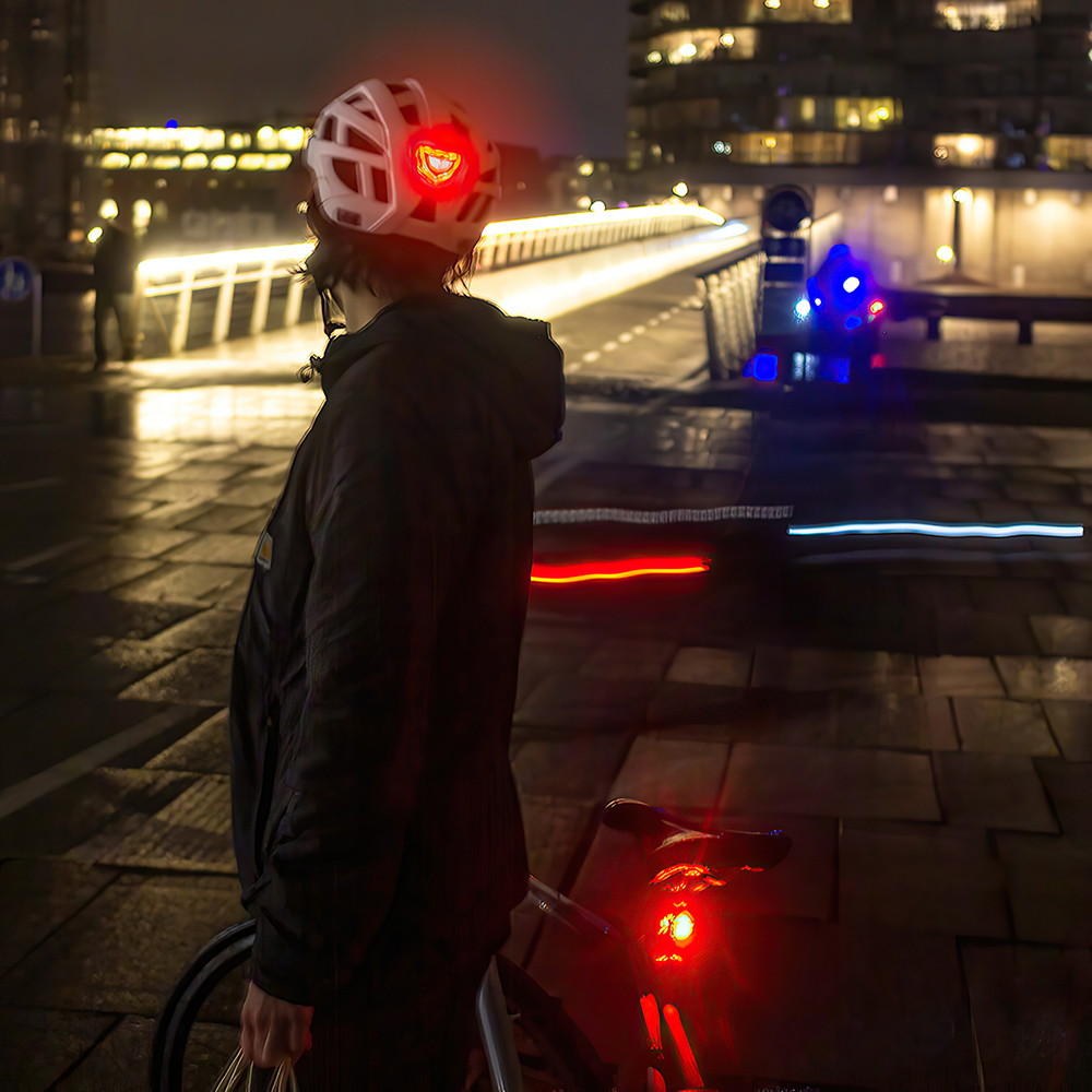 NKX City LED Casco de bicicleta con luz incorporada