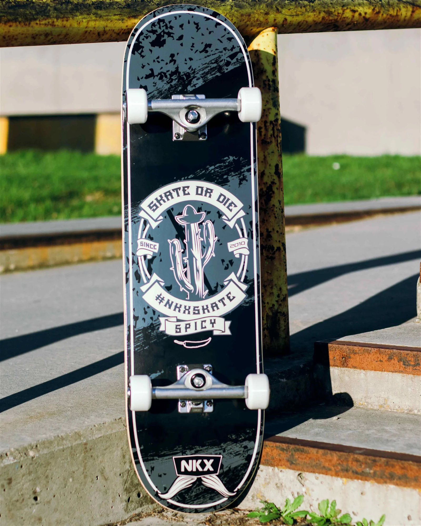 NKX Skate Or Die Patinete