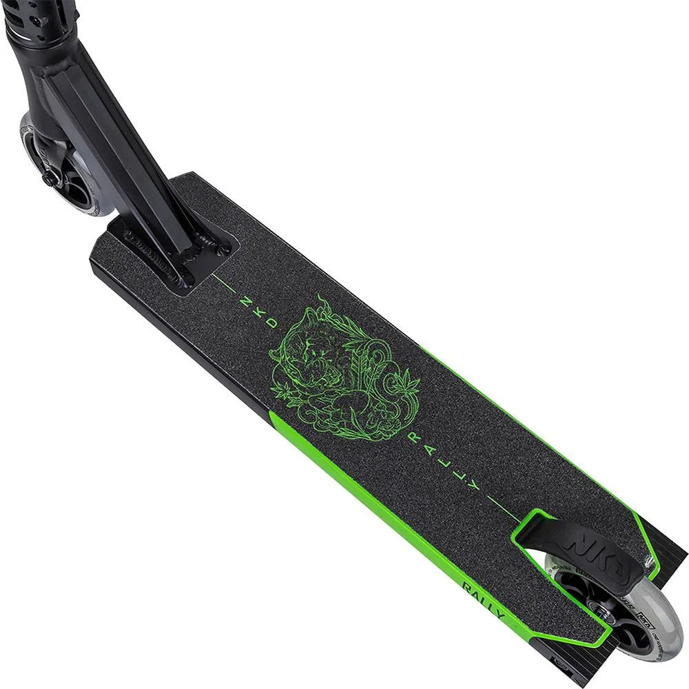 Patinete de trucos NKD Rally