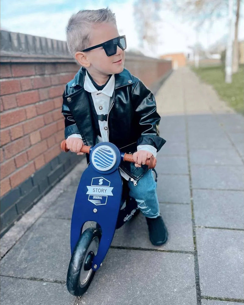 Story Vespo Bicicleta de equilibrio